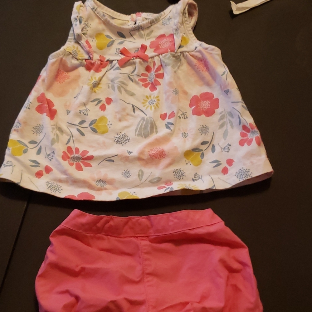 Carters 2 piece outfit
